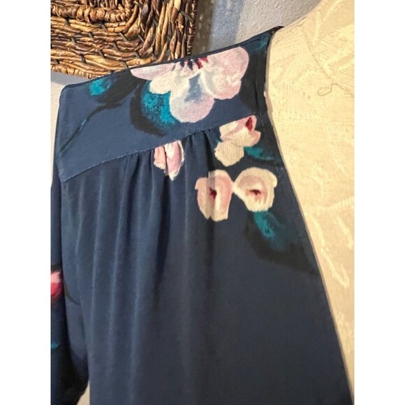 WHBM Dress M Medium Reversible 2 for 1 Blue Floral Stretch Career Church NEW - Picture 5 of 12